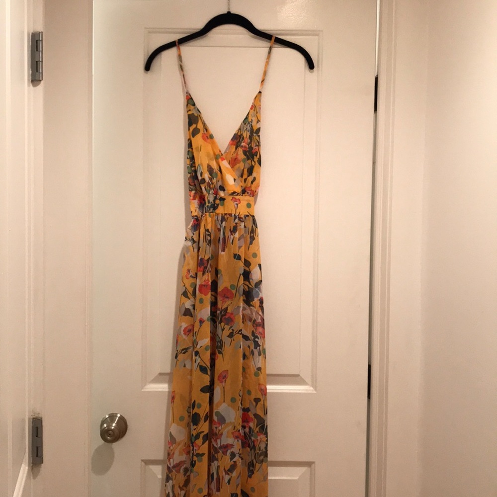 Vamfo dress, size M